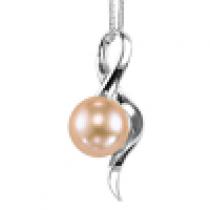 Freshwater Pearl Pendant in Sterling Silver / 133PP