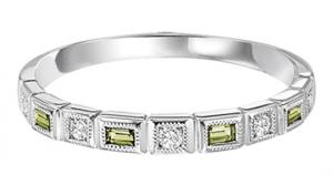 Peridot & Diamond Ring in 10K White Gold / FR1203